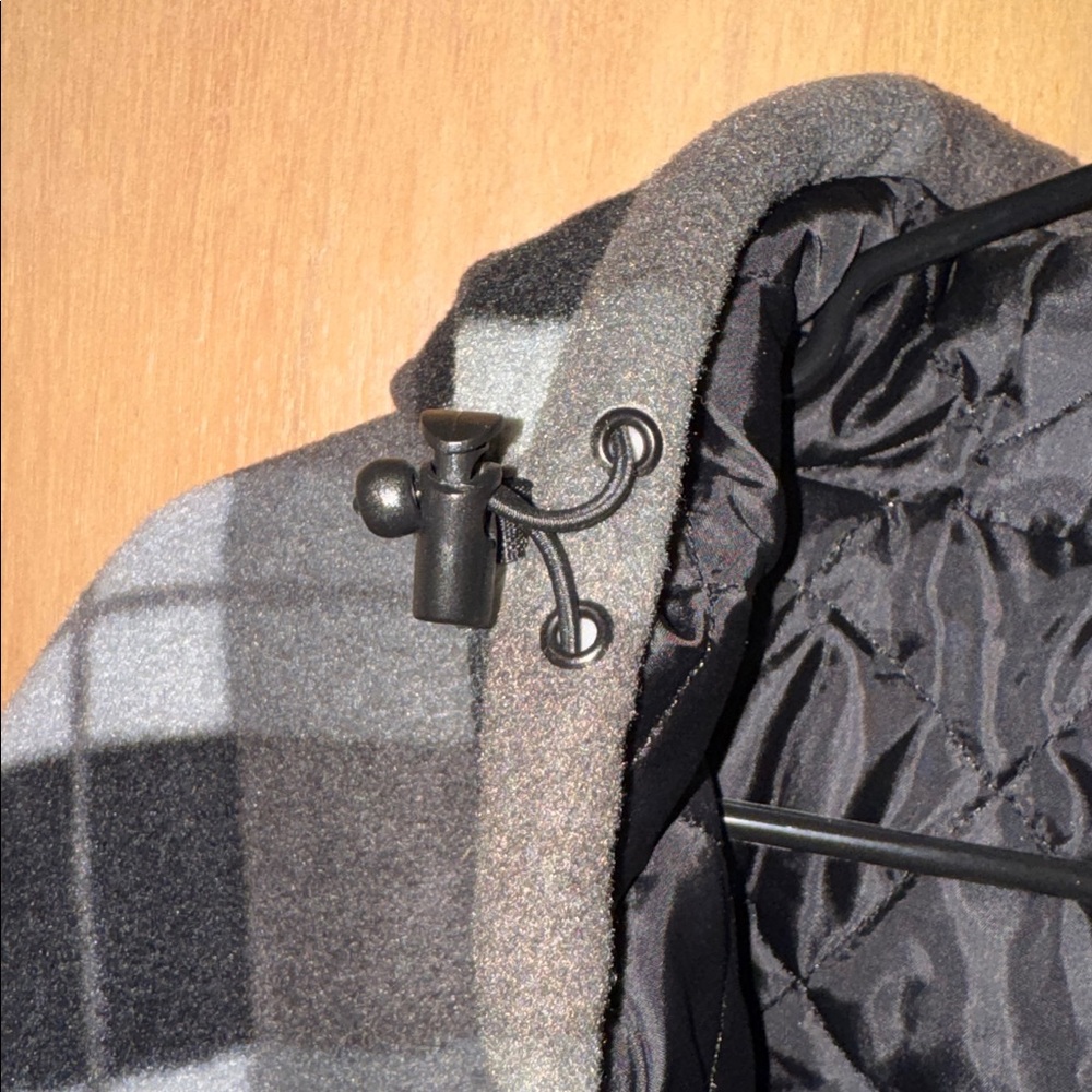 CATerpillar Active Work Plaid Hooded Fleece Jacket Lined Sold-out Sixe X-Large - Picture 7 of 8